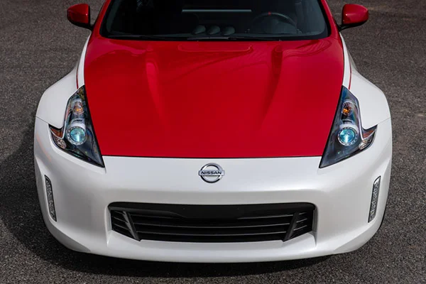 Nissan 370 Z anniversaire 1