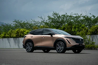Nissan Ariya front quarter 2 cov