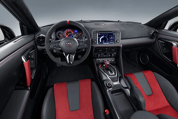 Nissan GT R Nismo 2020 6