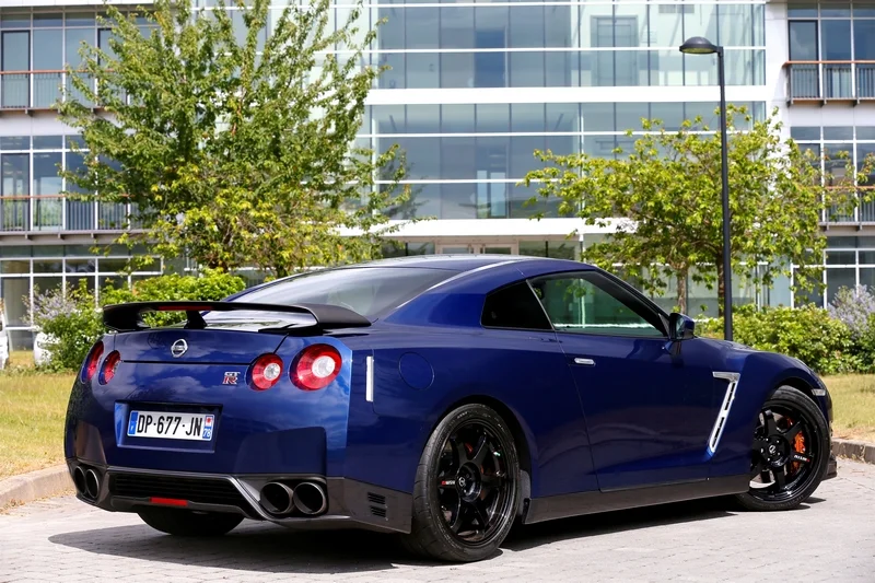 Nissan GT R 2015 3
