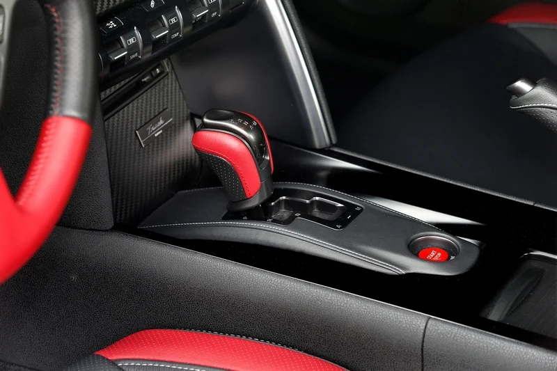 Nissan GT R 2015 4