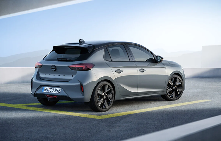 Best seller des citadines Opel dévoile la nouvelle Corsa 4