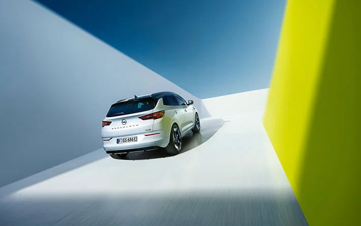 Opel Grandland GSe 2023 3