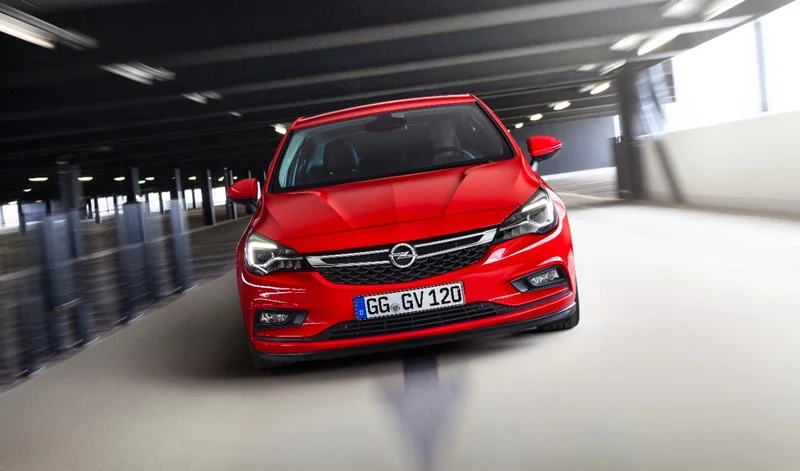 Opel Astra voiture de lannée 2016 2