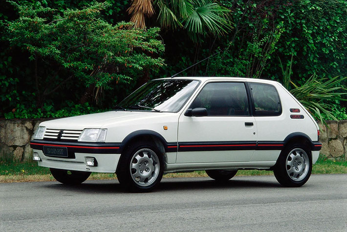 205 Peugeot un sacré numéro anniversaire