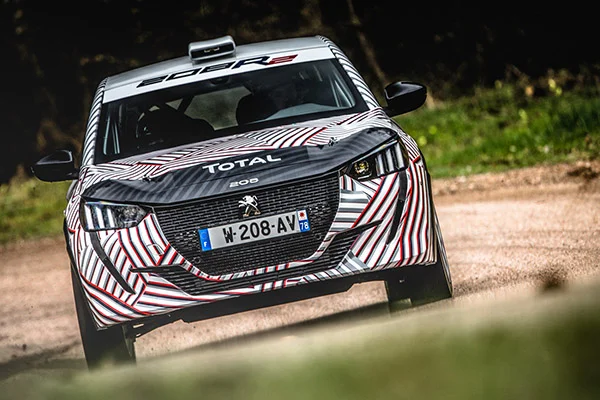 Nouvelle Peugeot 208 R2 Photo Flavien Duhamel1