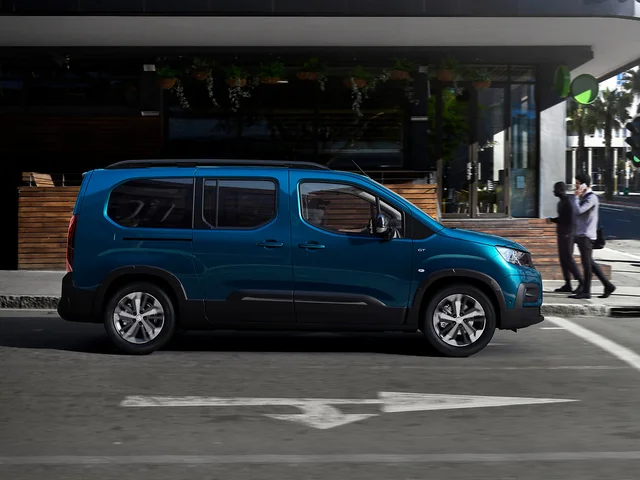 Peugeot e Rifter 2021 2