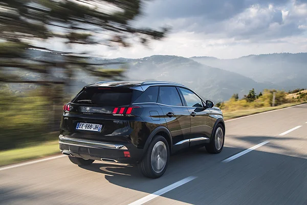 Peugeot 3008 Car of the year 2017 3