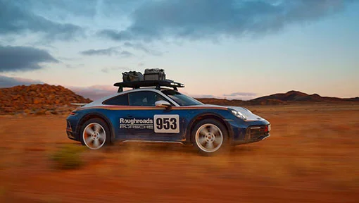 Porsche 911 Dakar intr