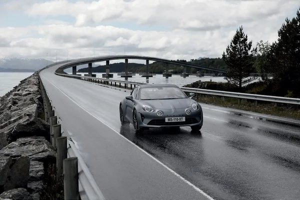 21227675 2019 Nouvelle ALPINE A110S