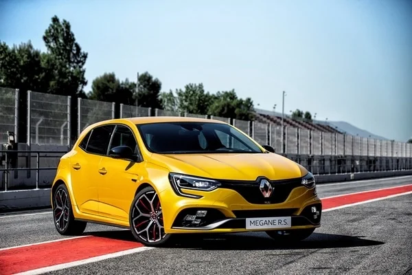 21214156 2018 Nouvelle Renault M GANE R S TROPHY