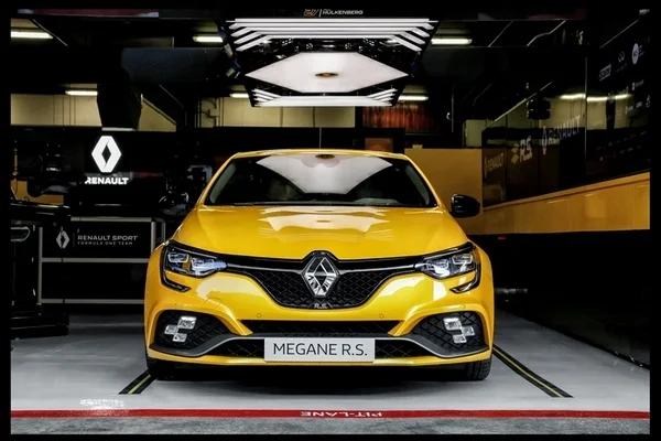 21214161 2018 Nouvelle Renault M GANE R S TROPHY
