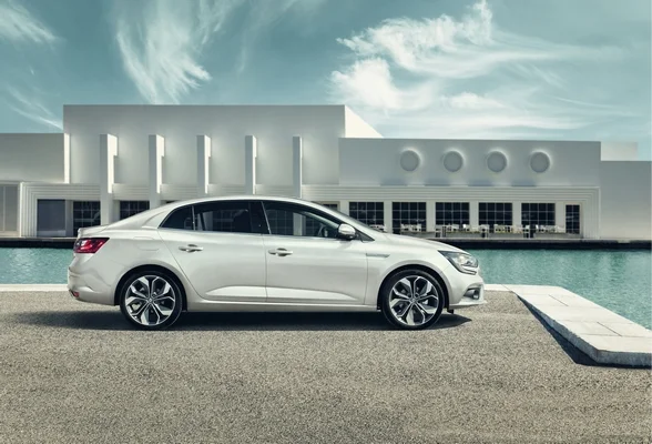 Renault Megane Sedan 3