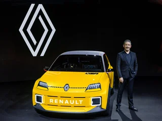 2021 Renault 5 Prototype et Gilles VIDAL designer 1