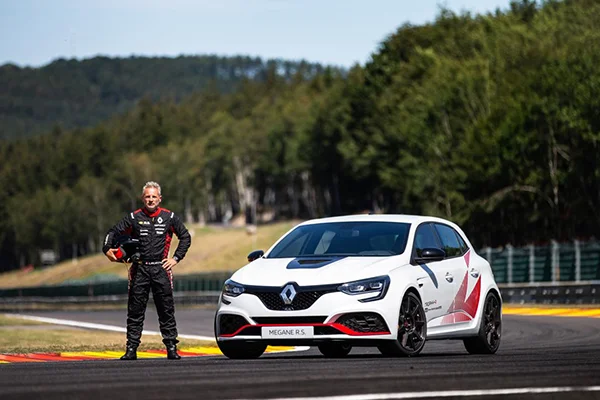 Laurent Hurgon Nouvelle Renault M GANE R S TROPHY R