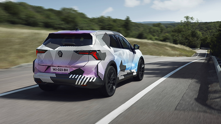 Nouveau Renault Scenic E Tech electric 2