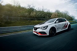 Renault Megane RS Trophy R Record Nurburgring 4