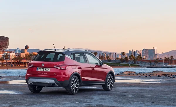 Premiere mondiale Seat Arona TGI 4