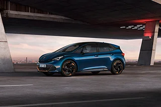 CUPRA Born 01 intr