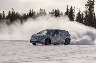Cupra Born Test Hivernaux intr