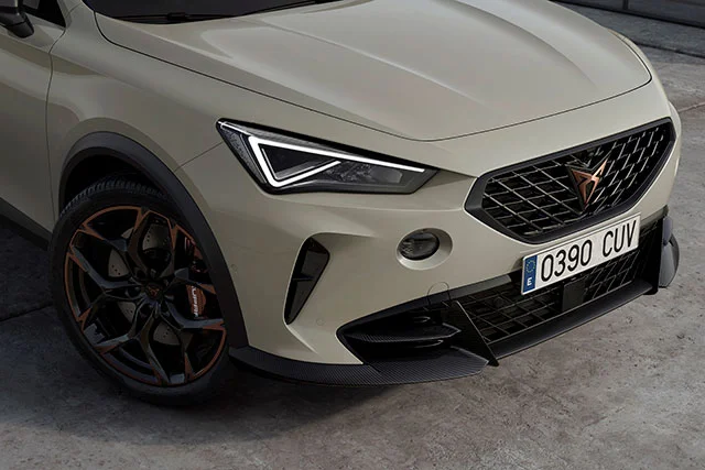 CUPRA Formentor VZ5 08 HQ