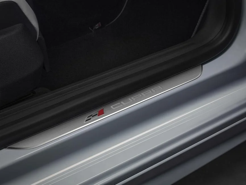 -LEON-ST-CUPRA-DYNAMIC-2 4