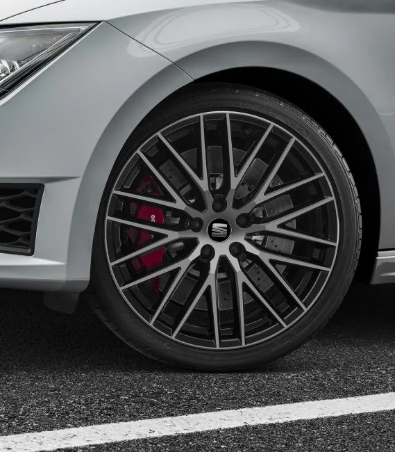 -LEON-ST-CUPRA-DYNAMIC-2 6