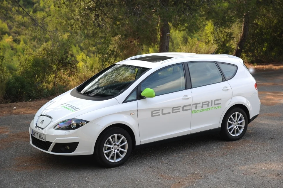 Seat 100% electrique profil g Seat 100% electrique