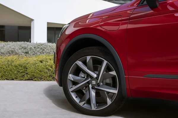 SEAT electrifies its large SUV as the Tarraco e HYBRID enters production 06 HQ