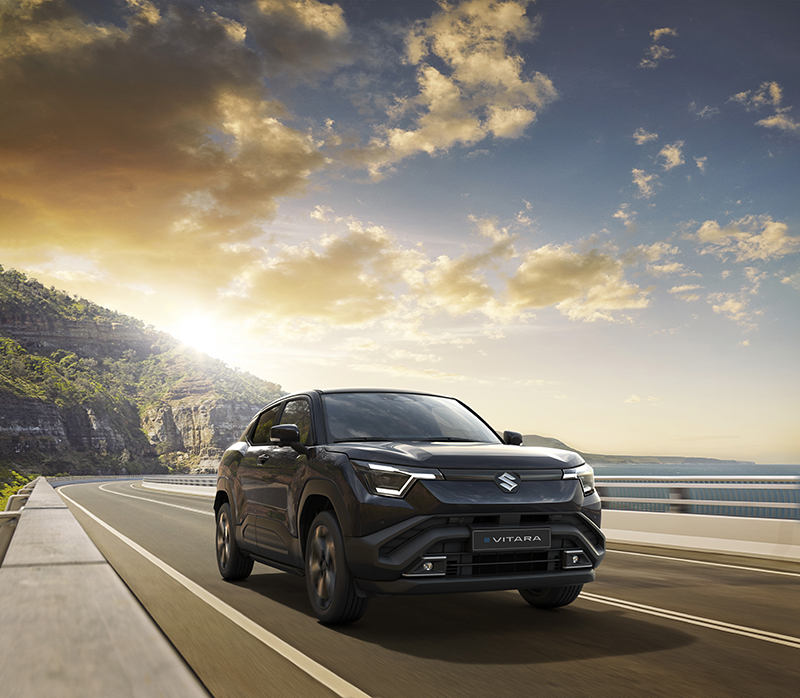 Suzuki e Vitara 3 copie