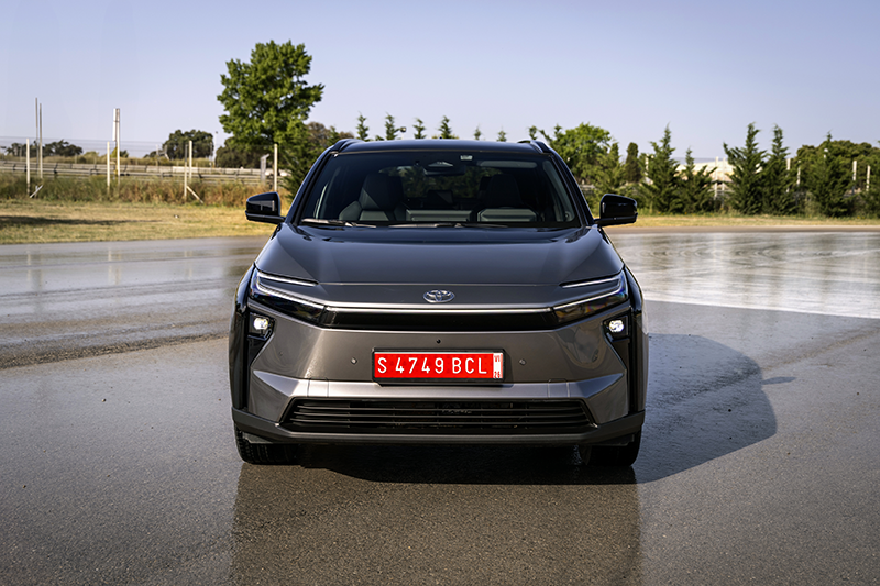 2025 bz4x static 005 copie