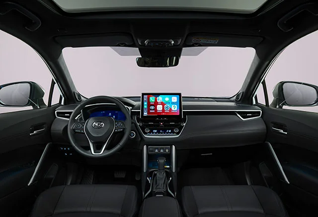 17corollacrosshybrid 3