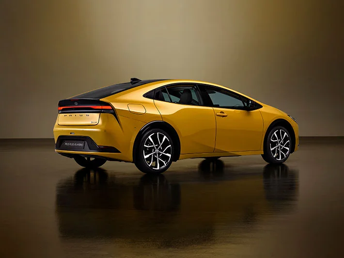 2022 priusplug inhybrid3 2