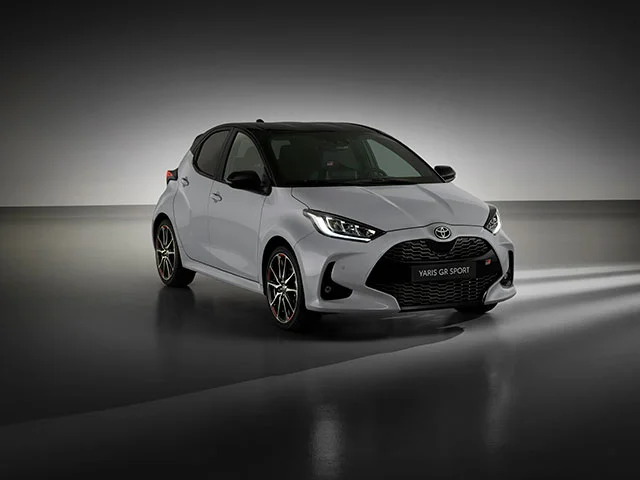 2021 kf3 yaris gr sport hero high 003 3