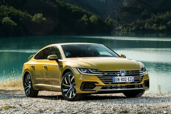 Arteon volant dor 2017 2
