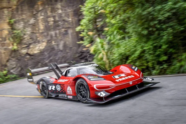 ID.R record Tianmen 4