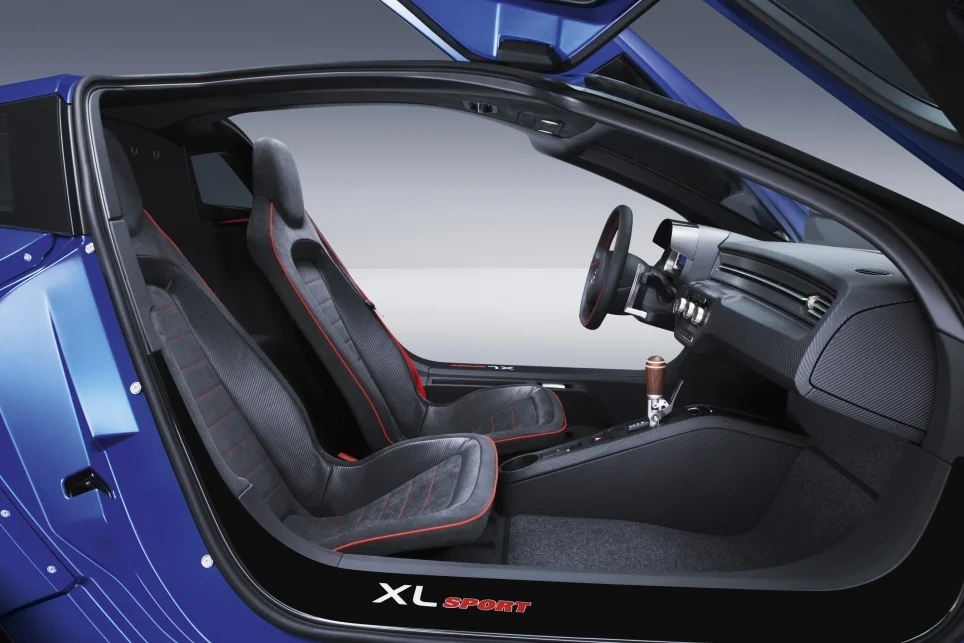 Volkswagen XL Sport 4