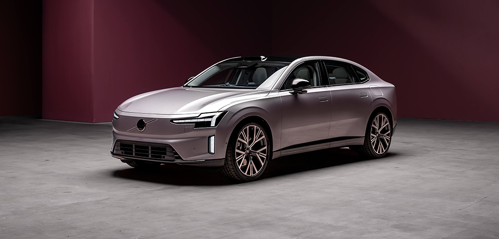 342395 Volvo ES90 Exterior intr