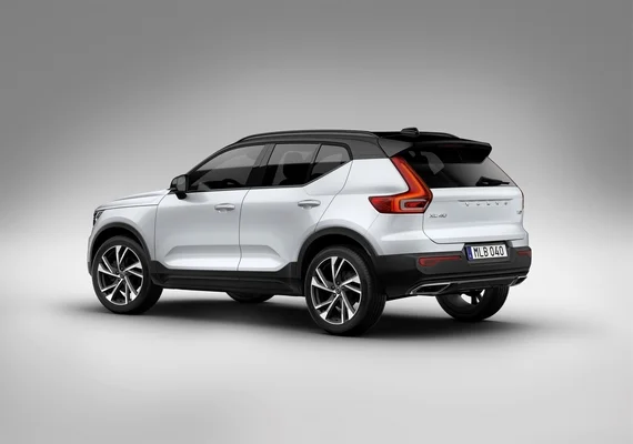 Volvo XC 2018 1