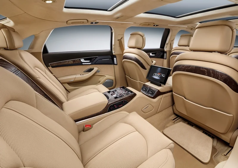 Audi A8 L extended 8