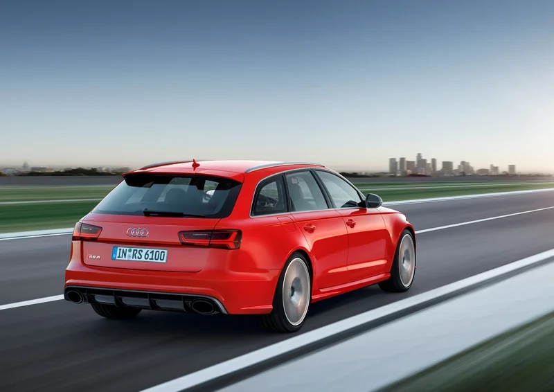 Audi RS 6 Avant performance 10