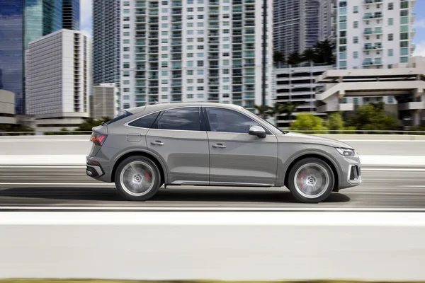 Audi Q5 Sportback 2021 2