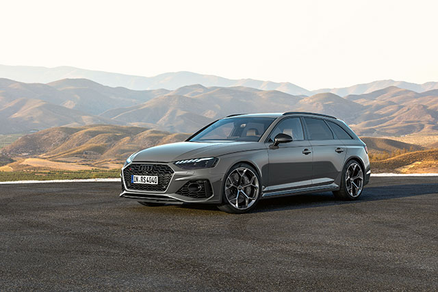 Audi RS 4 Avant avec le pack competition plus