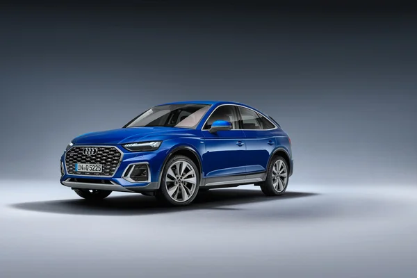Audi Q5 Sportback 2