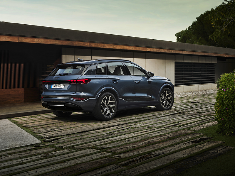 Audi Q6 e tron quattro 2