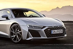 Audi R8 RWD face cov