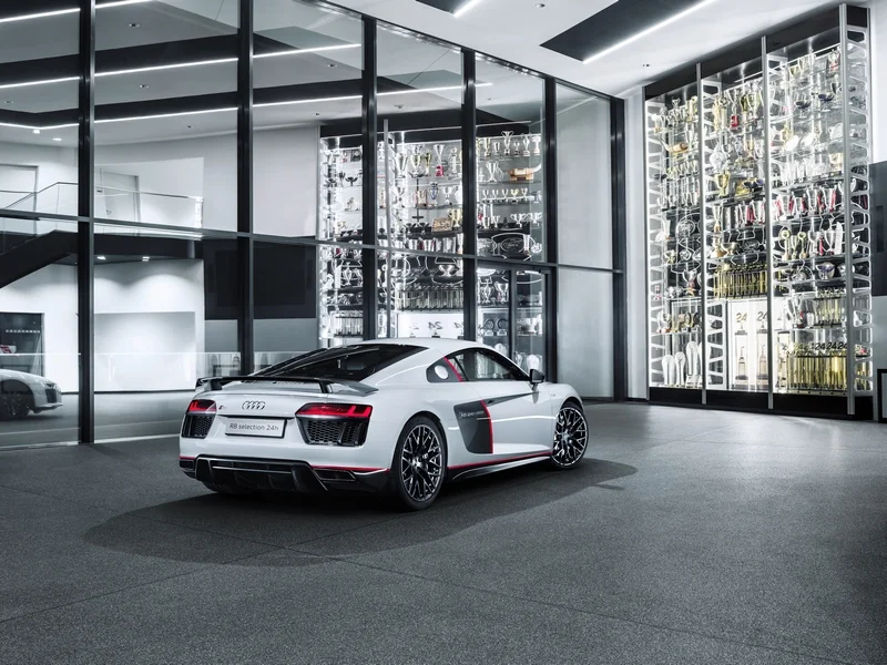 Audi R8 Coupe V10 plus selection 24h 3