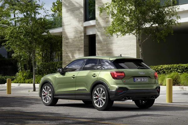 Audi SQ2 2021 5