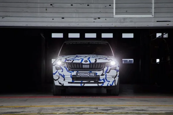 9.29.84 pour le Skoda Kodiaq vRS 9