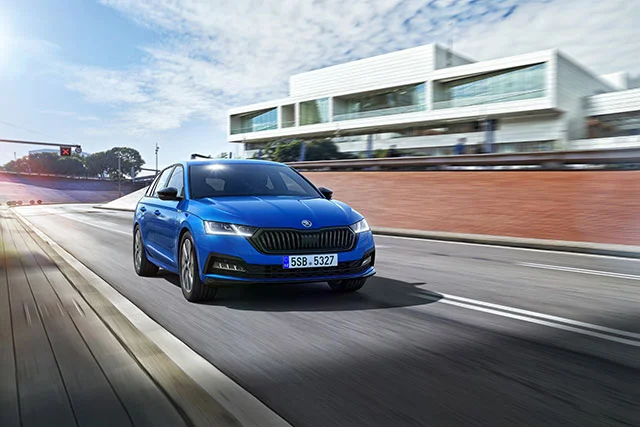 SKODA Octavia Combi SPORTLINE 3